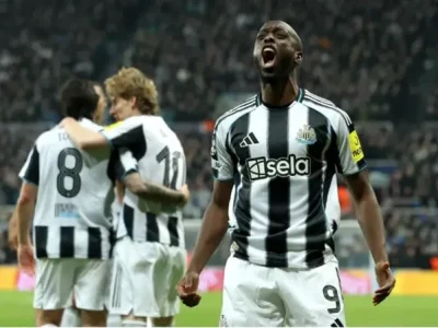 Yoane Wissa Tuyên Bố: Newcastle Có Thể Hạ Gục PSG Trên Sân Khách