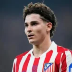 Simeone lên tiếng 'nóng' về tin đồn Julian Alvarez gia nhập Arsenal: 'Cậu ấy hạnh phúc ở đây' 1