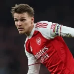 Odegaard thừa nhận 'bóng ma quá khứ' ám ảnh Arsenal, kêu gọi đoàn kết để chạm ngôi vô địch 1