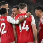 Steve Bruce 'bật ngược' Paul Scholes: 'Arsenal tệ nhất vô địch Ngoại hạng Anh? Sai bét!' 1