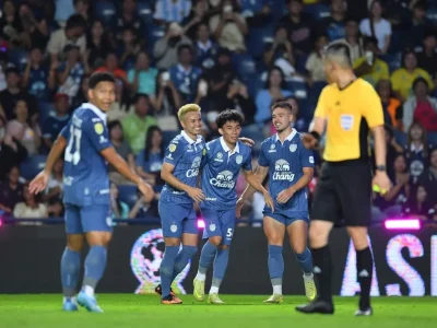 Buriram Thắng Đậm, Nam Định Đối Mặt ‘Án Tử Hình’ Hay ‘Cửa Sống’ Ở Bán Kết?