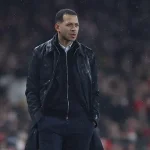 Liam Rosenior lên tiếng: 'Tôi không ngạc nhiên khi bị chất vấn về chiến thuật thua Arsenal' 1
