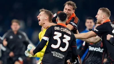 Como vs Fiorentina: Cuộc đua trái ngược - Một mơ Champions, một vật lộn trụ hạng! 1