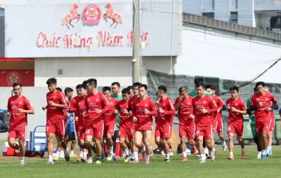 V.League 2026: Các đội bóng đồng loạt 'xông đất' sân tập mùng 4 Tết, sẵn sàng tăng tốc 1